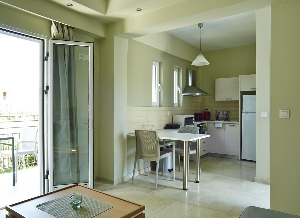 Cosmos Apartments 瓦西利基 外观 照片